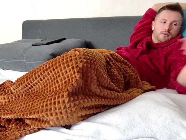 Live sex webcam photo for KarlosBain #276623824