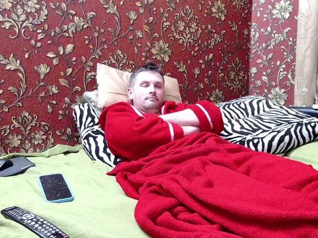 Live sex webcam photo for KarlosBain #276692987