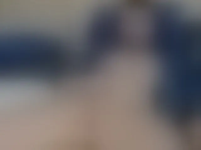 Live sex webcam photo for KarlosBain #293545621