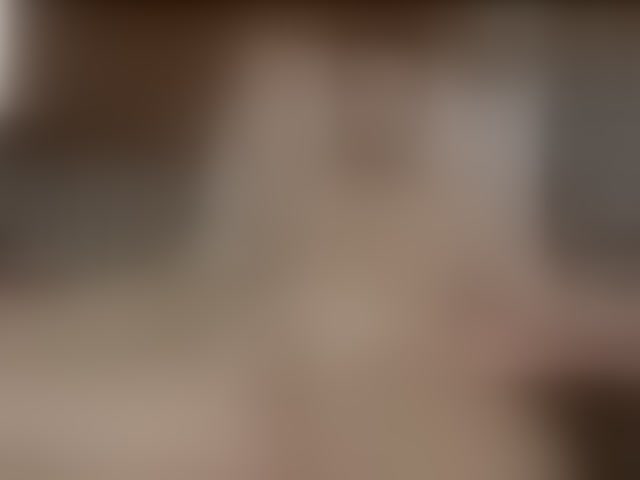 Live sex webcam photo for KarlosBain #294010226