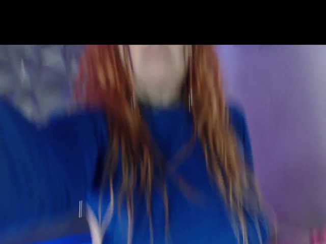 Live sex webcam photo for KarlyPearty #274417750