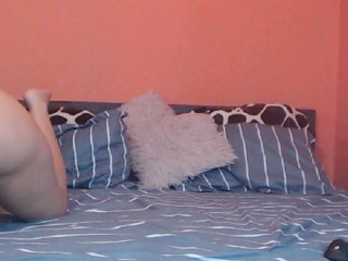 Live sex webcam photo for KarmaBird #228165908