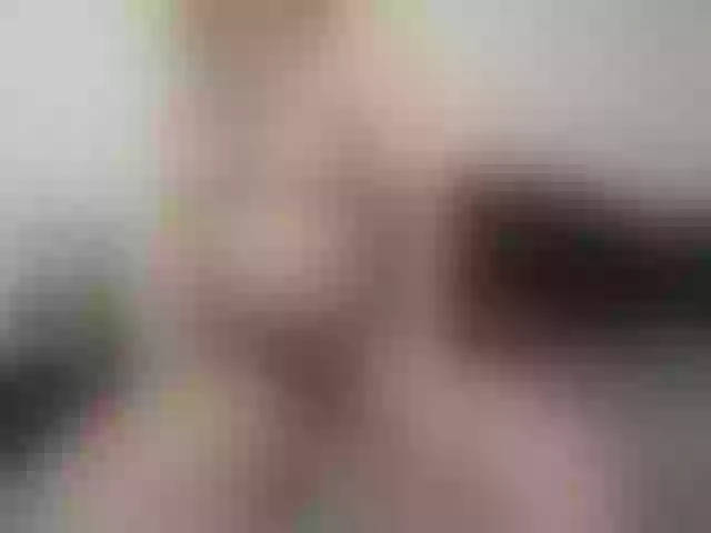 Live sex webcam photo for KarmaSex #272297110