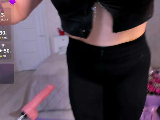 Live sex webcam photo for Karol-lovely #290639960