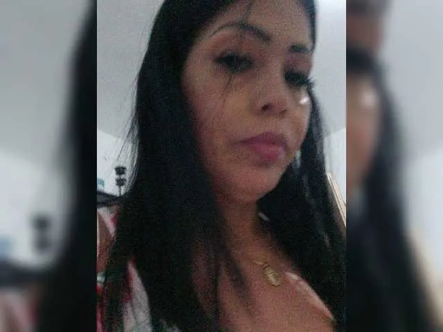 Live sex webcam photo for KarolRubi #277126803