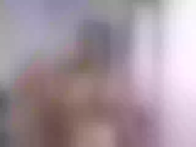 Live sex webcam photo for KarolRubi #290433899