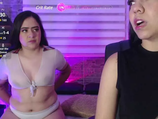 Live sex webcam photo for KarolandMichel #290669491