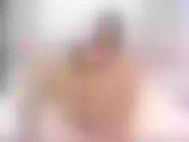 Live sex webcam photo for KarolaynJones #273553287