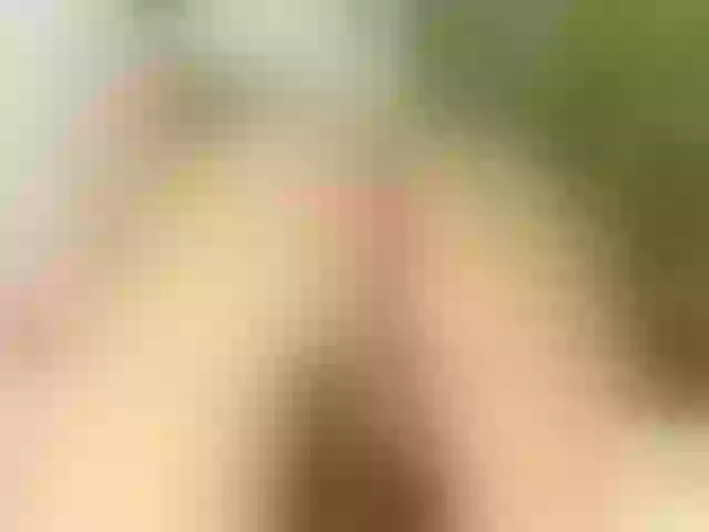 Live sex webcam photo for Karoldirty #276476407