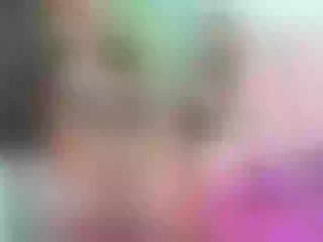 Live sex webcam photo for karolebony #272336927