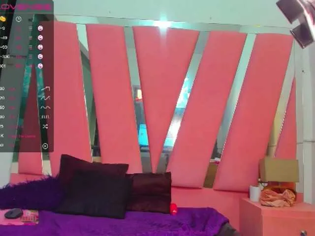 Live sex webcam photo for karolebony #272646664