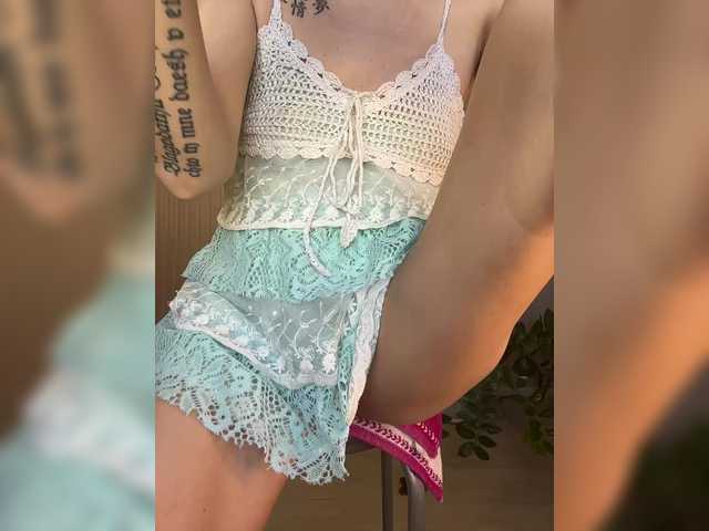 Live sex webcam photo for KarolinaMilf #290791351