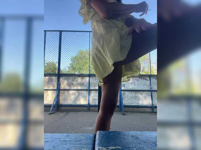 Live sex webcam photo for KarolinaMilf #291521346