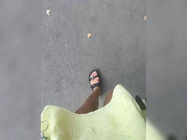 Live sex webcam photo for KarolinaMilf #291824600