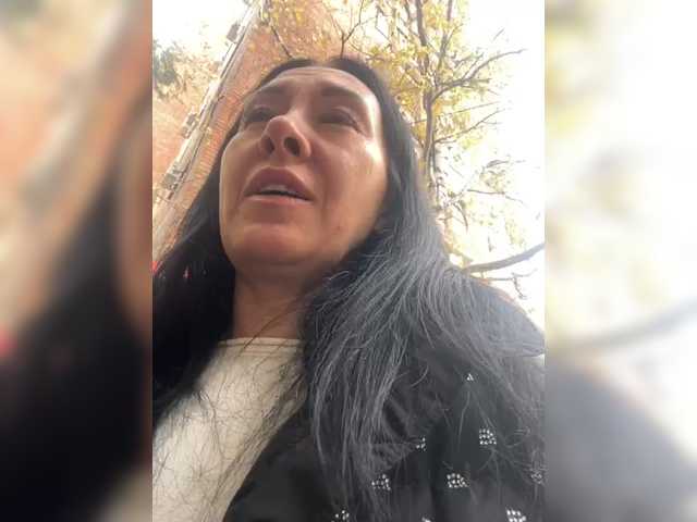 Live sex webcam photo for KarolinaMilf #292074887