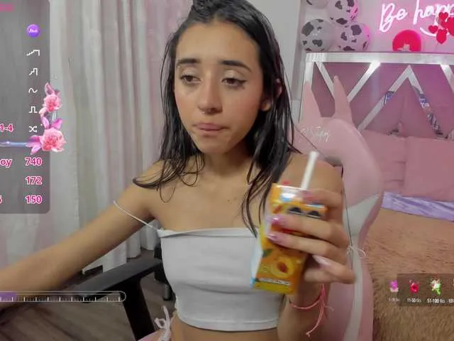 Live sex webcam photo for Karoll-tay #290154326