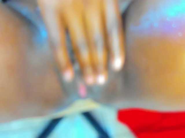 Live sex webcam photo for Karolsomer #277953500