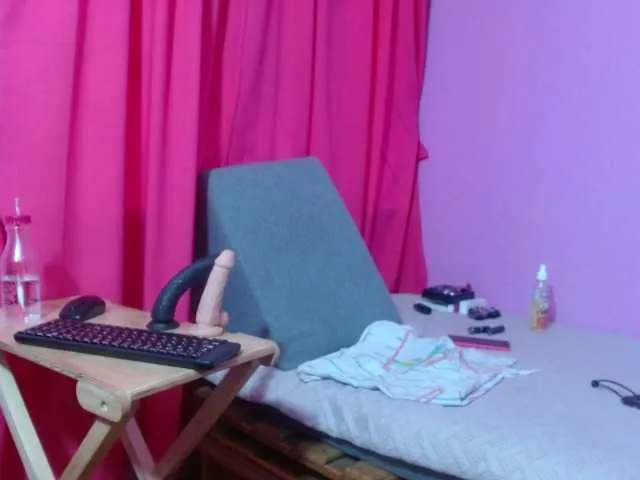 Live sex webcam photo for Kasandra-milf #273711585