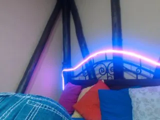 Live sex webcam photo for KassandraLove #199123038