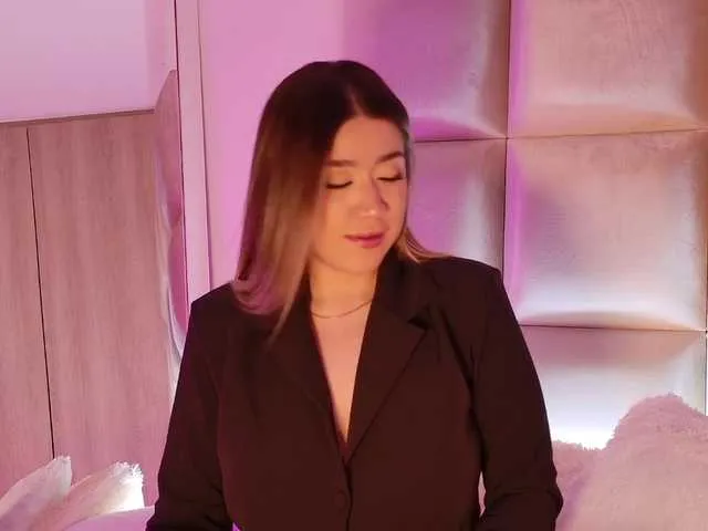 Live sex webcam photo for Kassia-Rogers #291771013