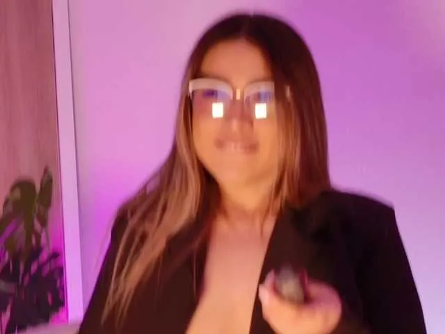 Live sex webcam photo for Kassia-Rogers #291858257