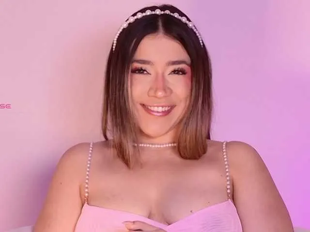 Live sex webcam photo for Kassia-Rogers #292194321