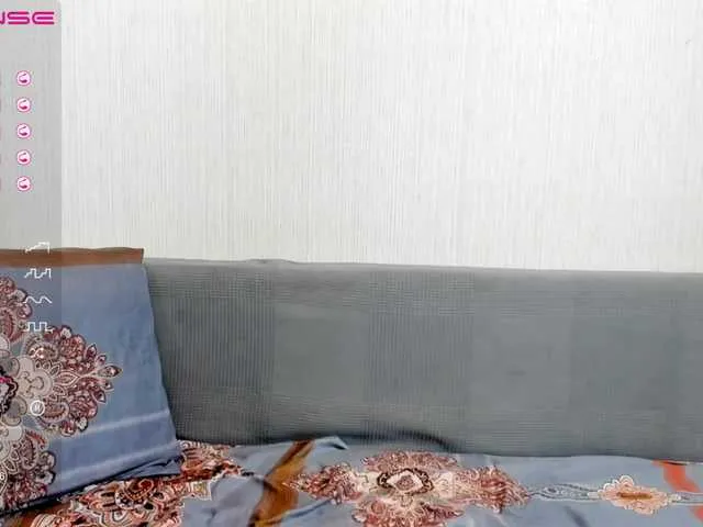 Live sex webcam photo for Kasumikimy #273478931