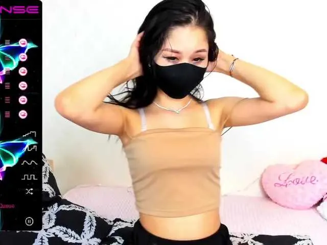 Live sex webcam photo for Kasumikimy #274498789