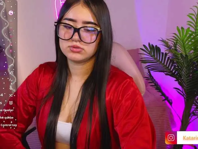 Live sex webcam photo for Katarina-tay #290662834