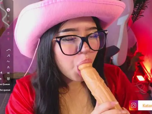 Live sex webcam photo for Katarina-tay #290938465