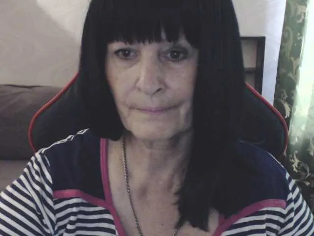 Live sex webcam photo for KatarinaGloss #291662954