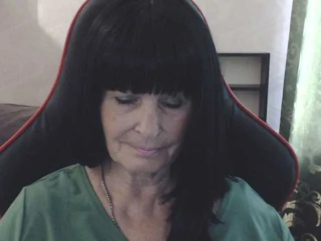 Live sex webcam photo for KatarinaGloss #291675871