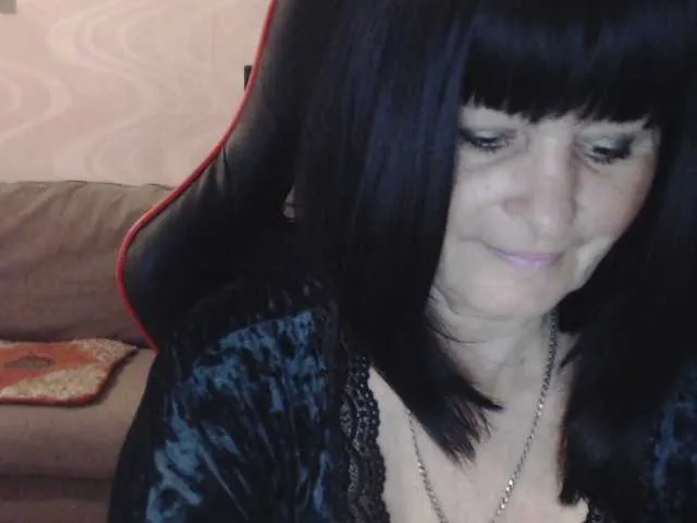 Live sex webcam photo for KatarinaGloss #292237382