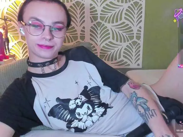 Live sex webcam photo for KatashiSenpai #290972380