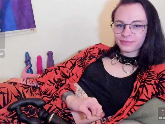 Live sex webcam photo for KatashiSenpai #291172264