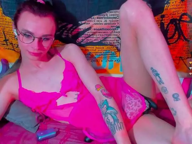 Live sex webcam photo for KatashiSenpai #291768925