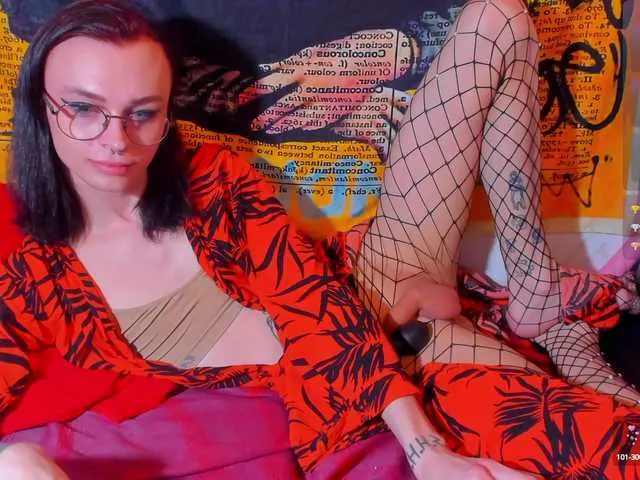 Live sex webcam photo for KatashiSenpai #291822746