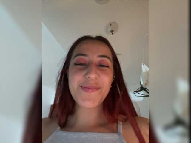 Live sex webcam photo for Kate-Owens #277090052