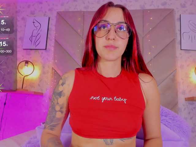 Live sex webcam photo for Kate-Owens #277149933