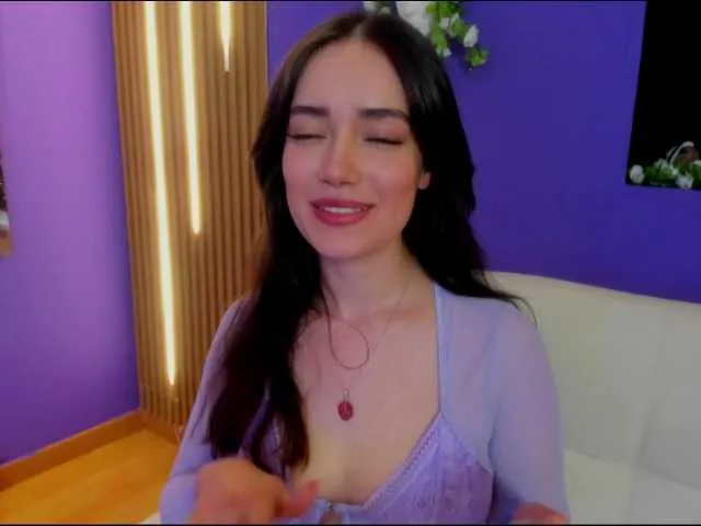 Live sex webcam photo for KateAmaretto #291148738