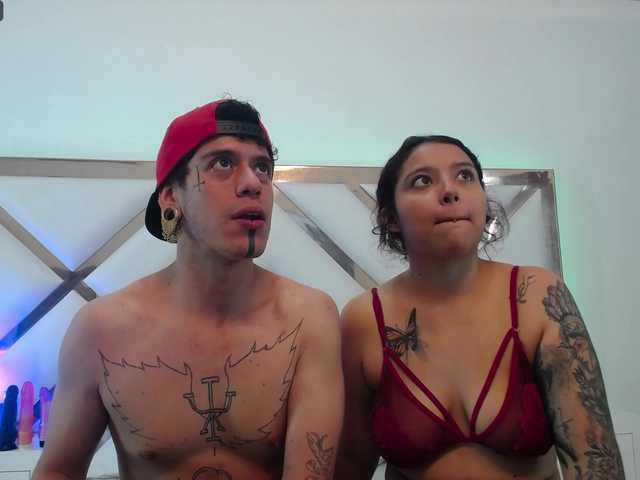 Live sex webcam photo for KateAndDante #276581206