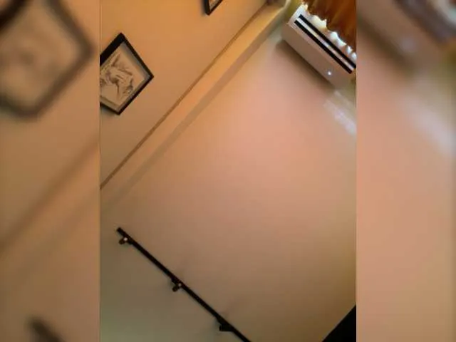 Live sex webcam photo for KateDanverr #275632544