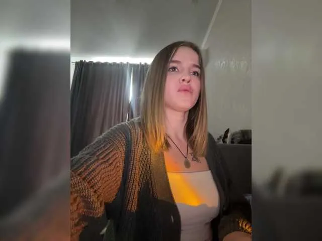 Live sex webcam photo for KateDanverr #290689647