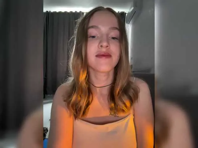 Live sex webcam photo for KateDanverr #291358880