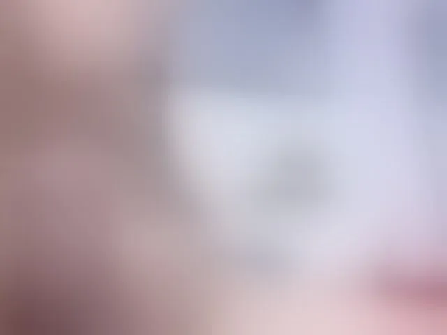 Live sex webcam photo for KateHadid #293102466