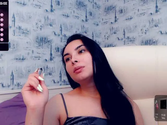 Live sex webcam photo for KateLove23 #275787719