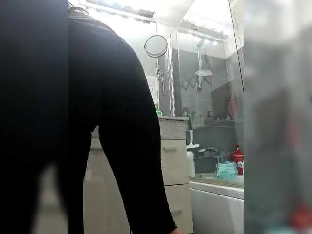 Live sex webcam photo for KateLove23 #291896815