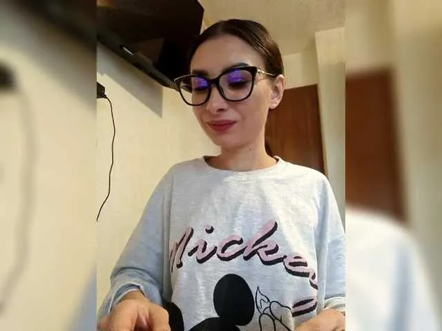 Live sex webcam photo for KateLove23 #292046934