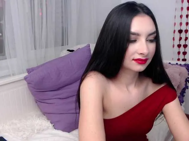 Live sex webcam photo for KateLove23 #292286890