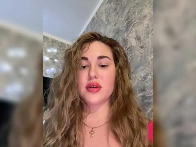 Live sex webcam photo for KateMiddleton #290395919